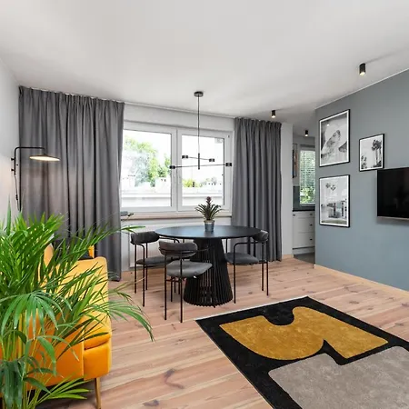 Apartamento Walecznych 51 By Homeprime Varsóvia