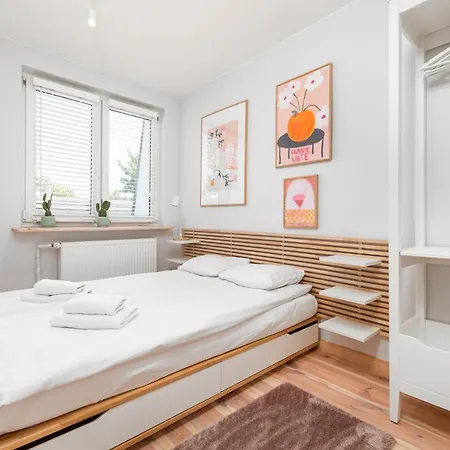 Apartamento Walecznych 51 By Homeprime Varsóvia